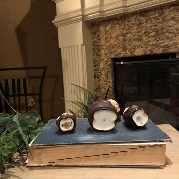 Vintage Hummel Goebel Friar Tuck 3.5" Sugar Bowl S 183 & Mini S/P Shakers P 153 - Picture 6 of 11